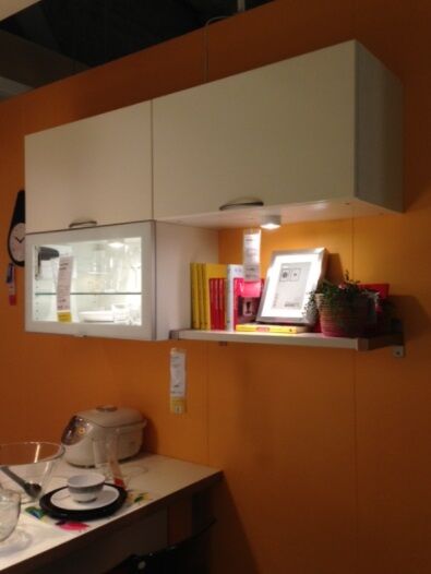 IKEAのユニットや棚板を使って　「見せる収納、隠す収納」